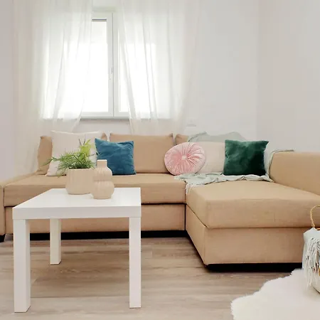 דירה Relax E Comodita - Vicino Al Mare E All'aeroporto פיומיצ'ינו